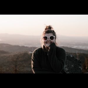 Meet your Posher, Emma